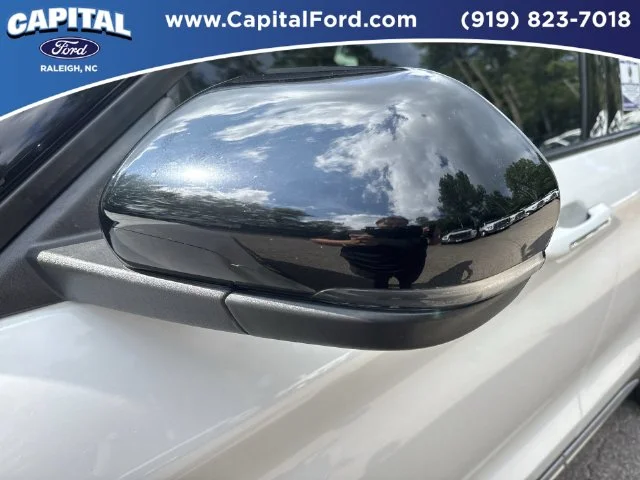 Used 2023 White Ford King Ranch image 12