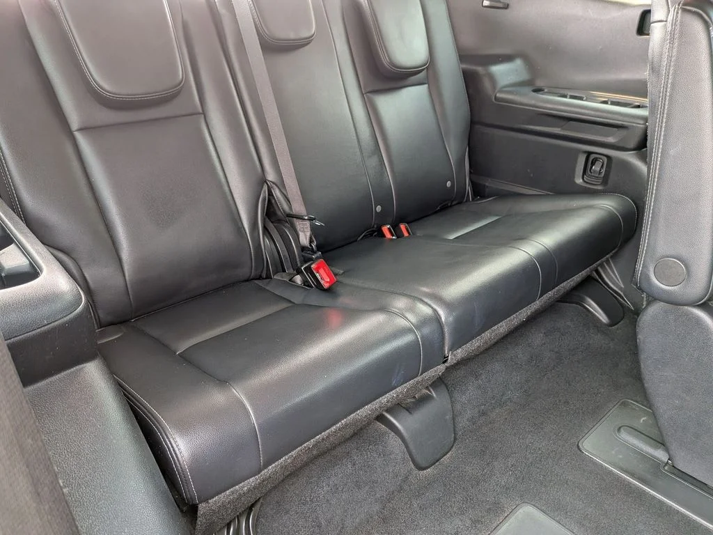 Used 2020 Blue Subaru Limited image 29