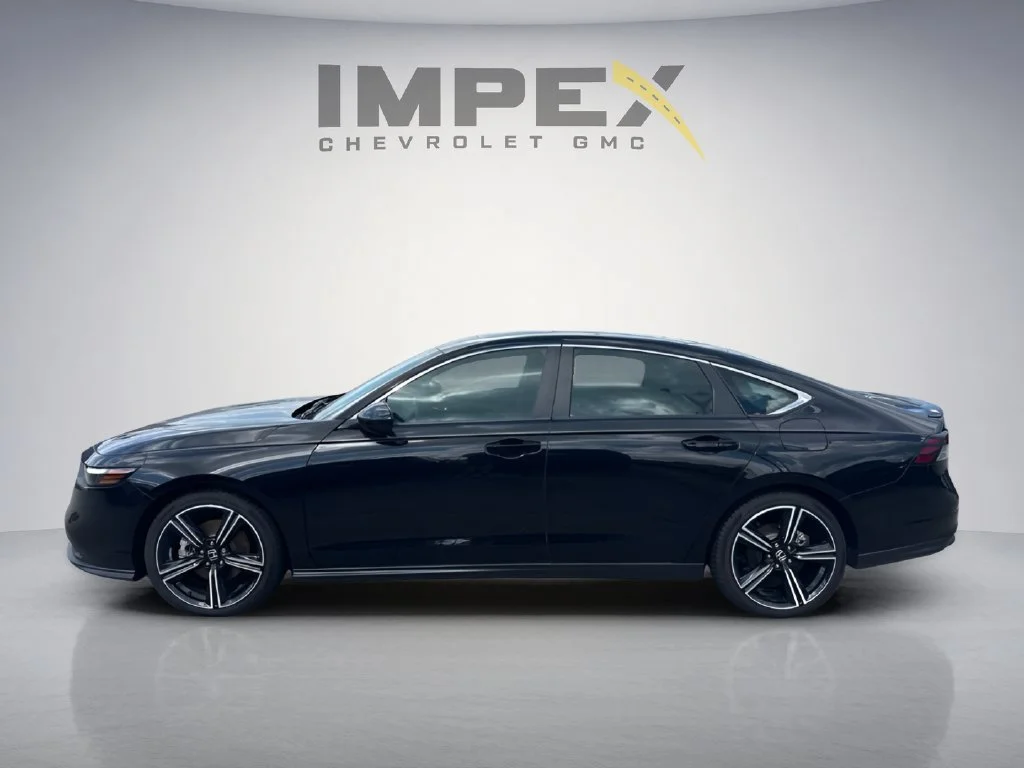 Used 2025 Crystal Black Pearl Honda Sport image 2