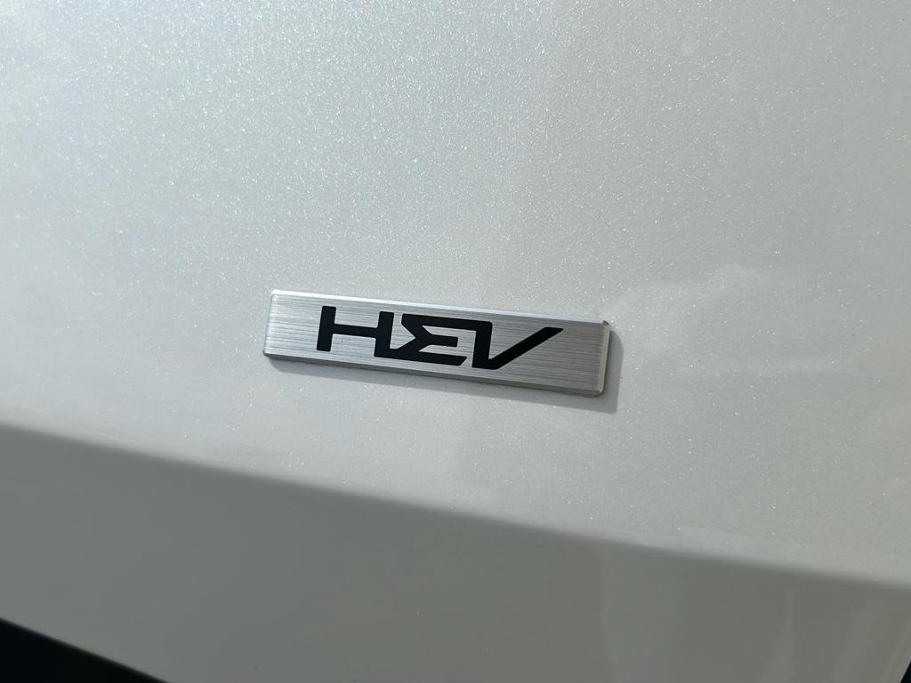 2025 Kia Sportage LX Hybrid - Photo 8
