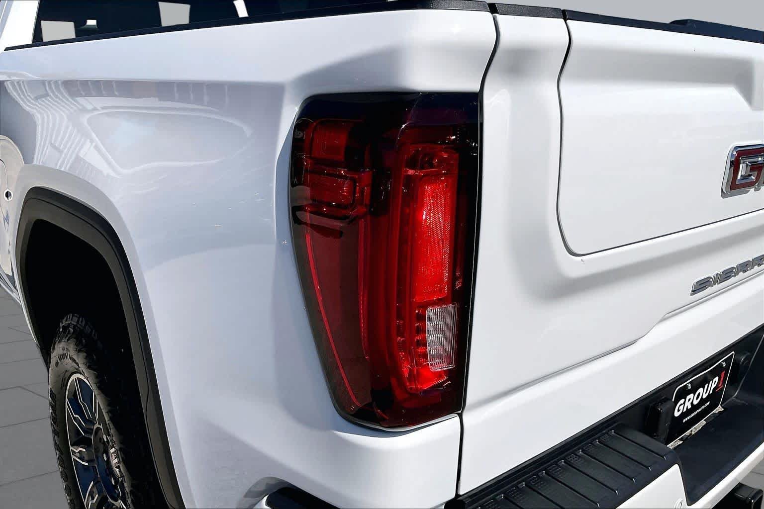 Used 2026 Summit White GMC AT4 image 28
