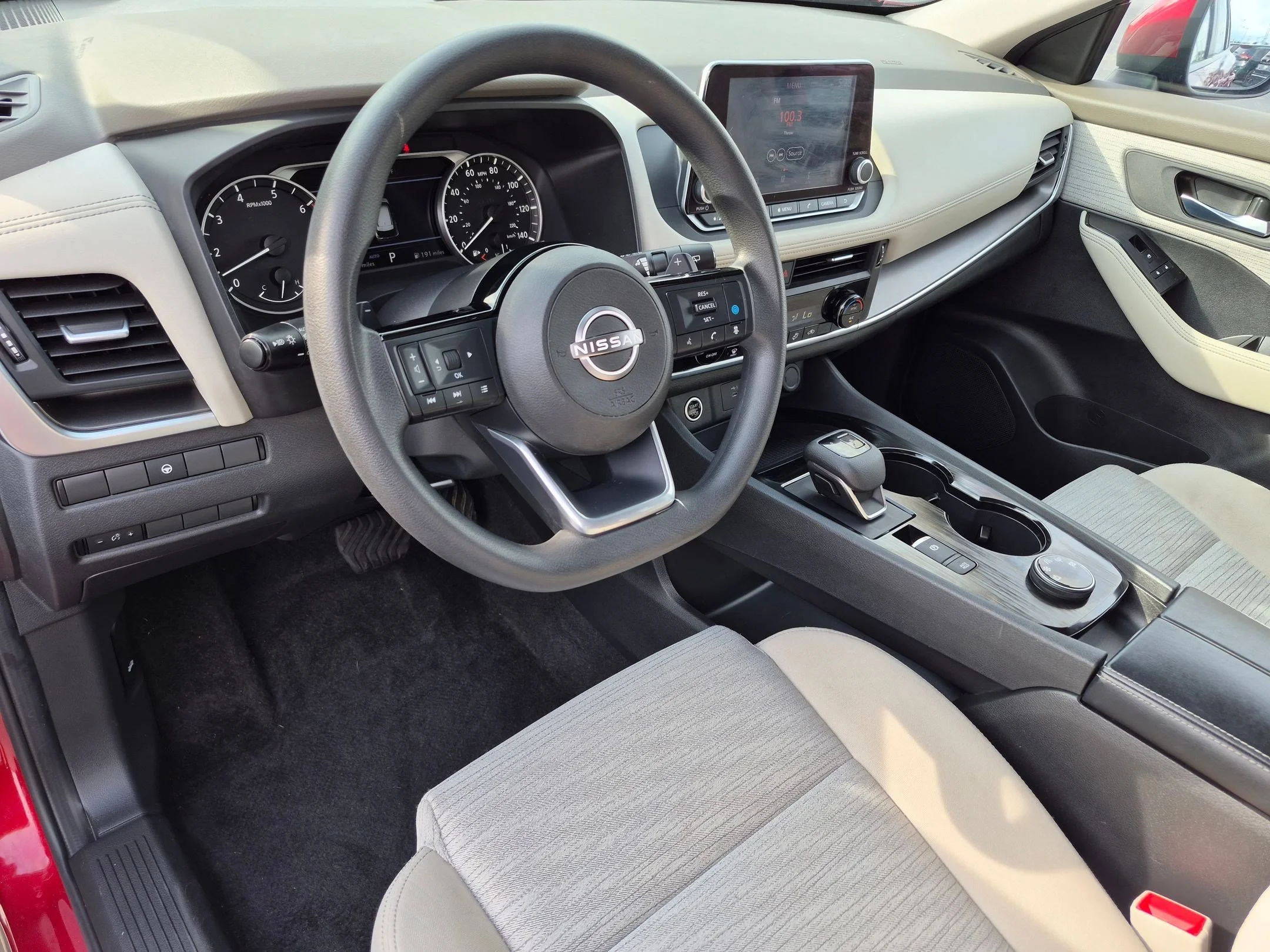 Used 2023 Scarlet Ember Tintcoat Nissan SV image 10