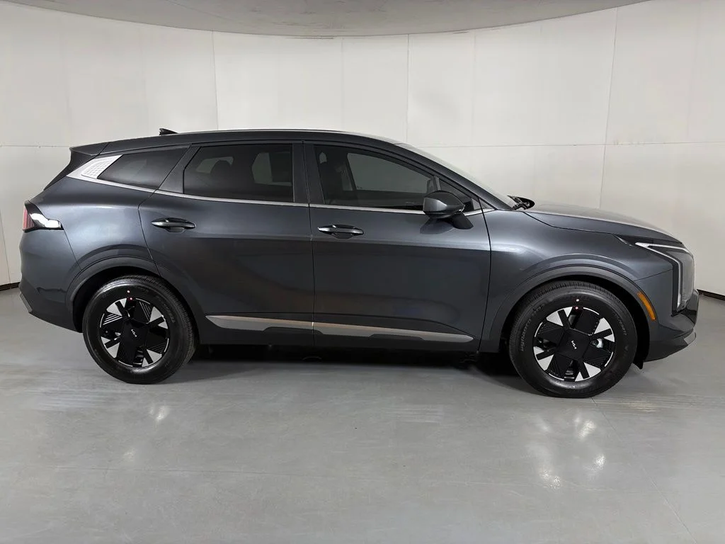 New 2027 Gravity Gray Kia LX image 9