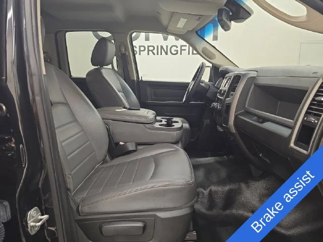 Used 2019 Brilliant Black Crystal Pearlcoat Ram Tradesman image 9