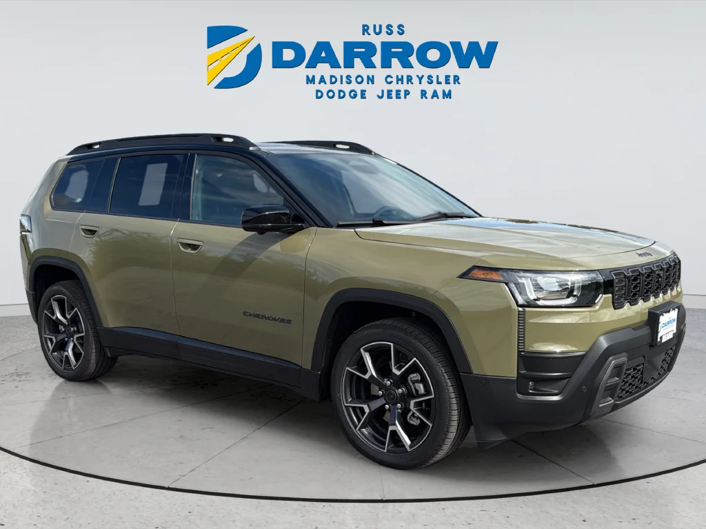 Used 2026 Green Jeep Overland image 7