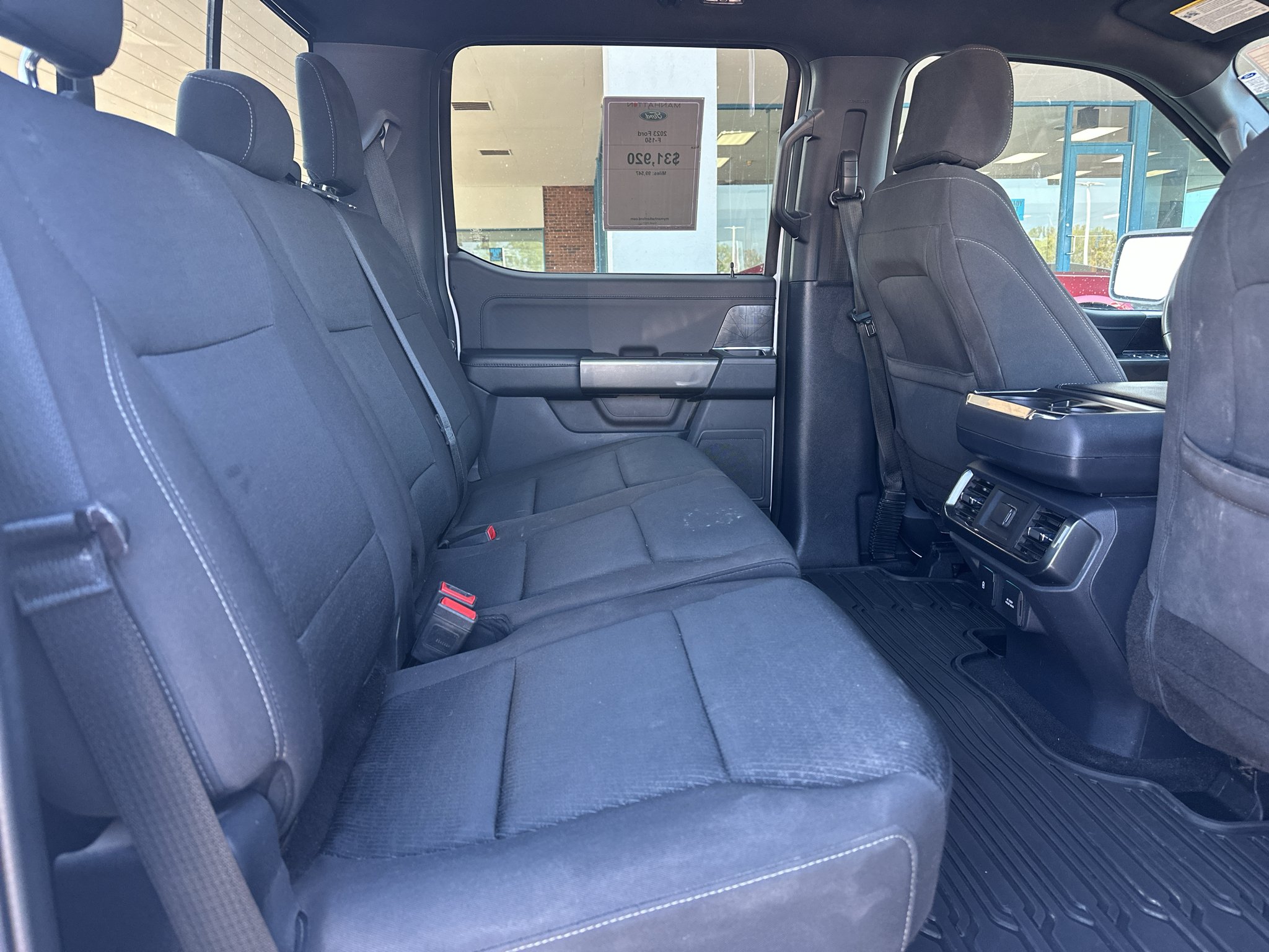 Used 2023 Oxford White Ford XLT image 6