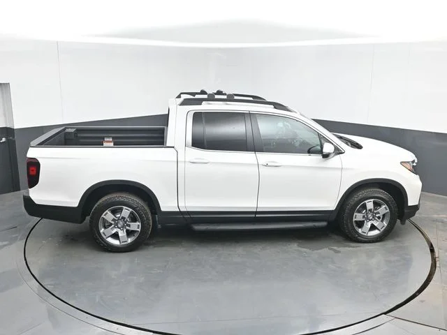 New 2026 Platinum White Pearl Honda RTL image 42