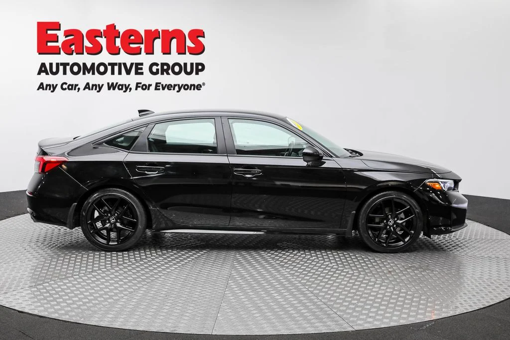 Used 2025 Black Honda Sport image 4