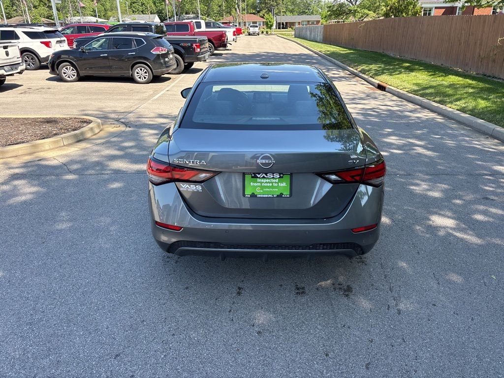 Used 2024 Gray Nissan SV image 4