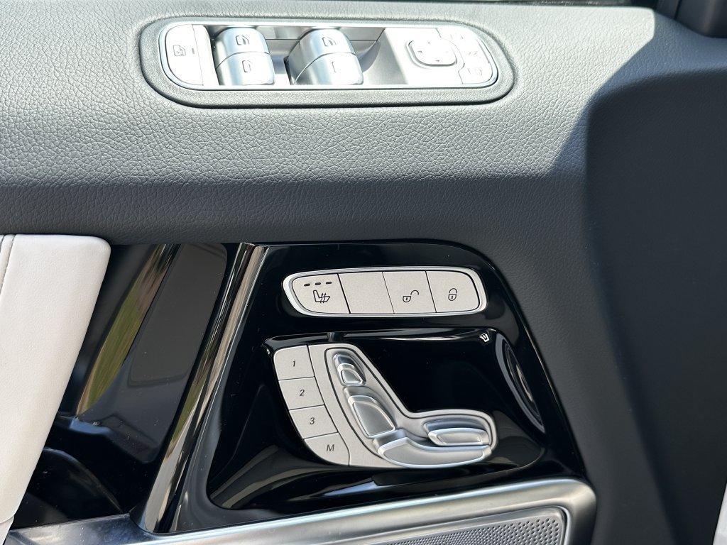 New 2027 Polar White Mercedes-Benz G 580e image 49