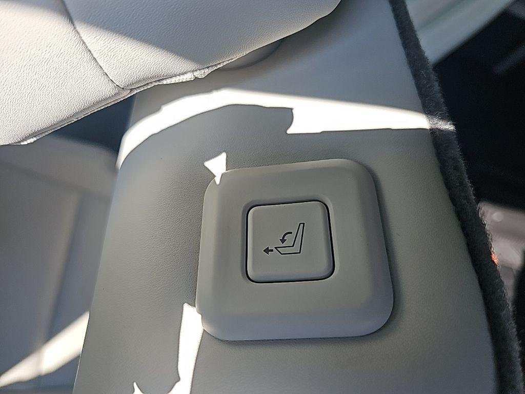 New 2026 Blue Hyundai Calligraphy AWD image 35