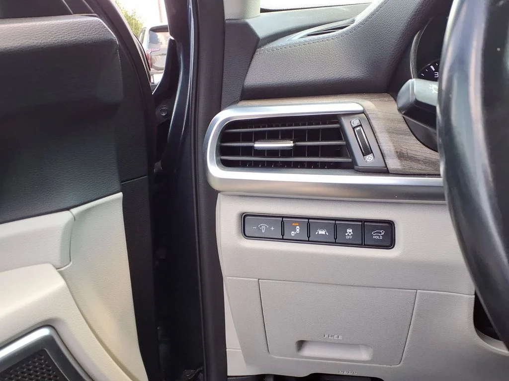 Used 2020 Gravity Gray Kia SX image 14