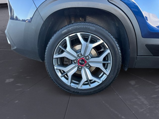 Used 2021 Blue Kia SX image 45