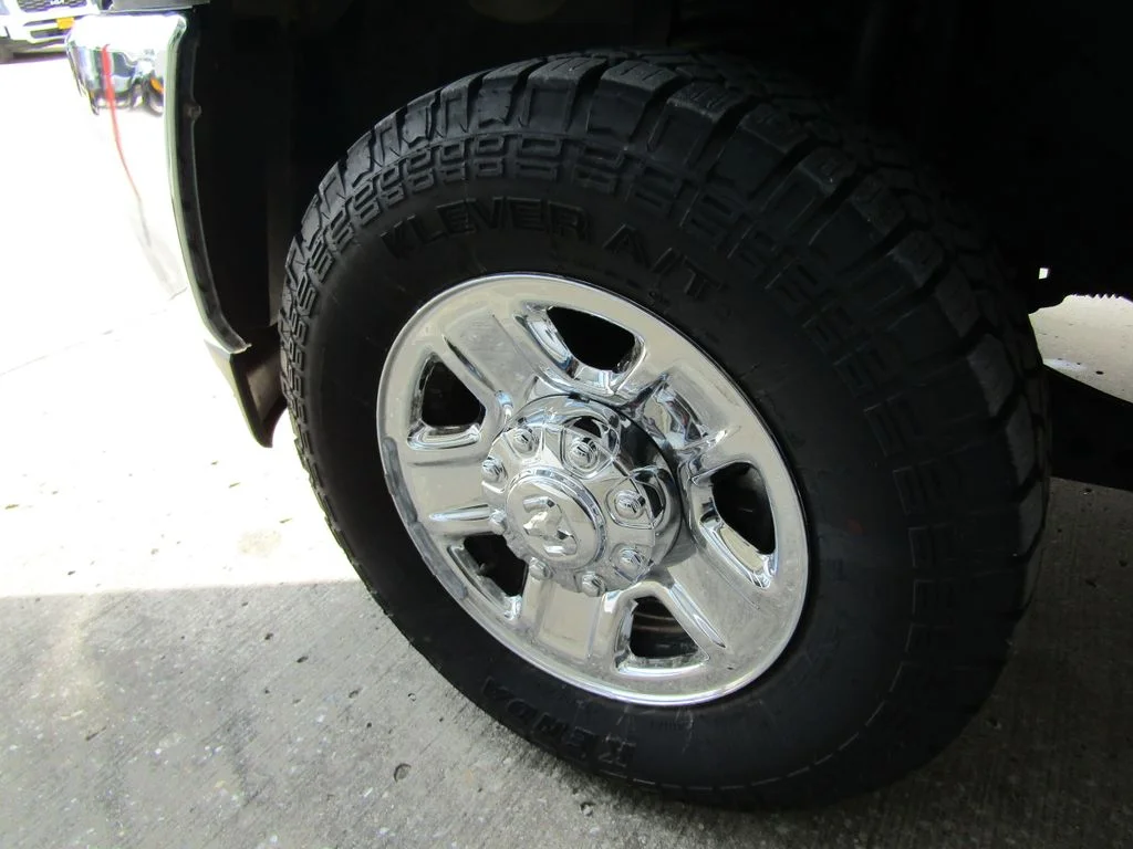 Used 2022 Granite Crystal Clearcoat Metallic Ram Big Horn image 24