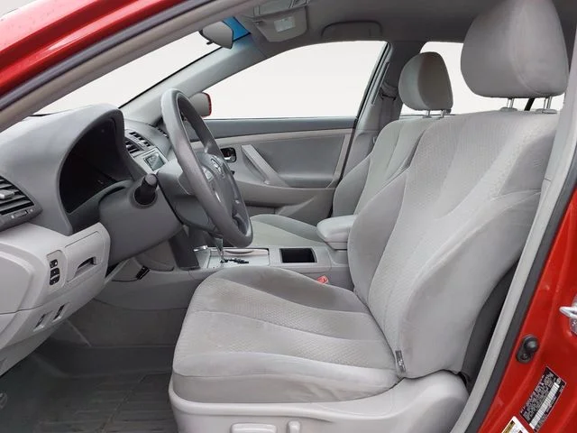 Used 2009 Barcelona Red Metallic Toyota Base image 11
