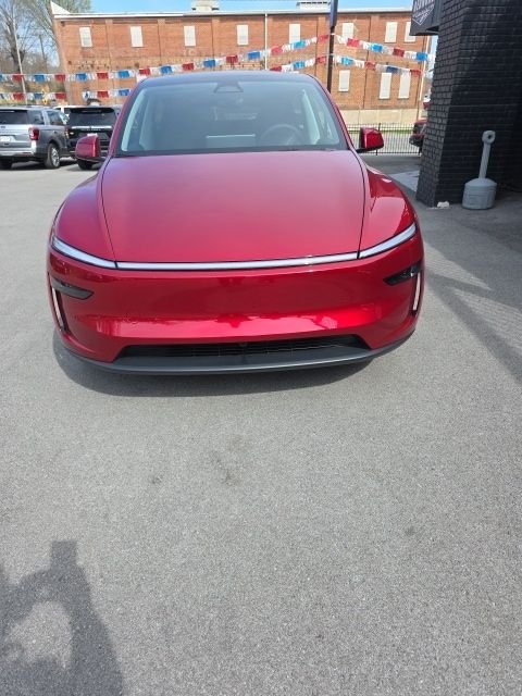 Used 2026 Tesla Model Y Standard with VIN 7SAYGDED0TF547585 for sale in Middlesboro, KY