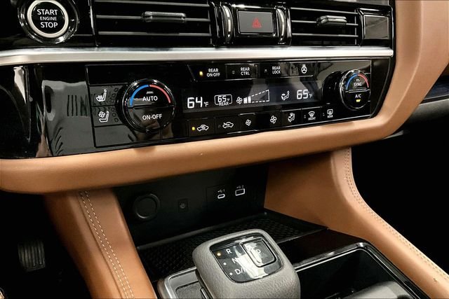 2024 Nissan Pathfinder Platinum - Photo 38