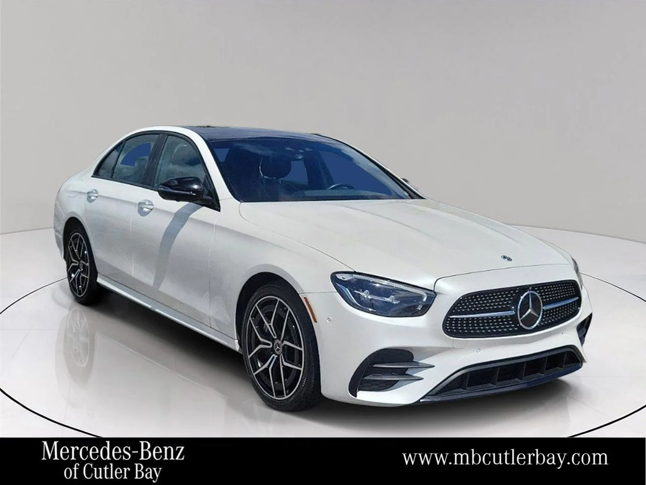 2023 Mercedes-Benz E-Class E450 4MATIC's photo