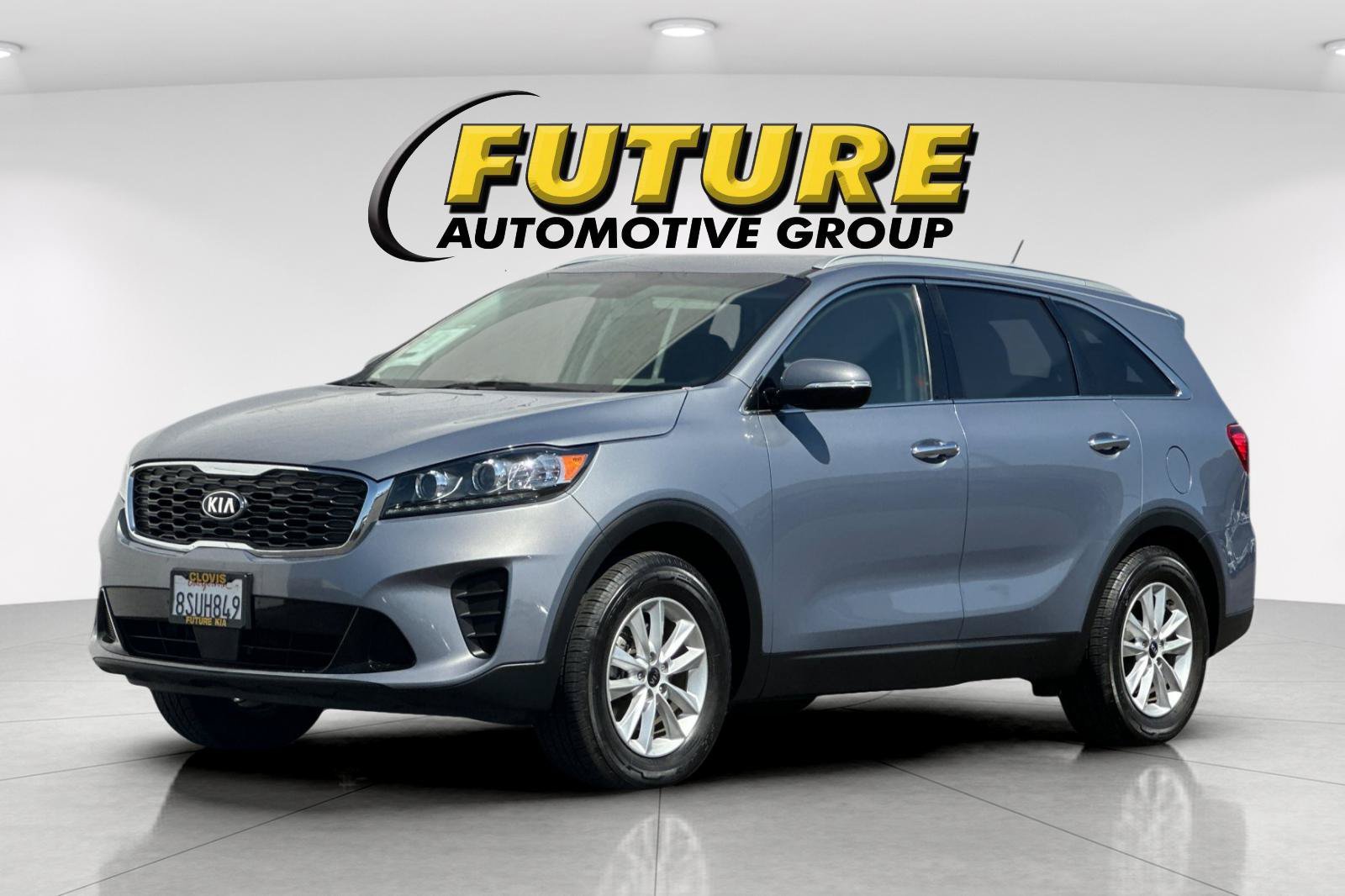 Used 2020 Silver Kia LX image 8