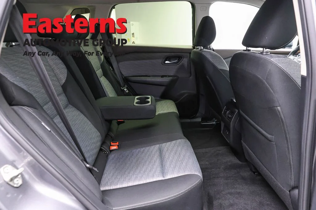 Used 2023 Gray Nissan SV image 23
