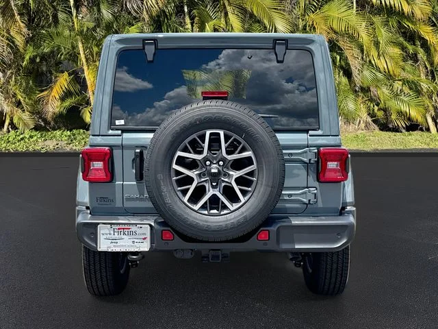 New 2026 Anvil Clear-Coat Exterior Paint Jeep Sahara image 5