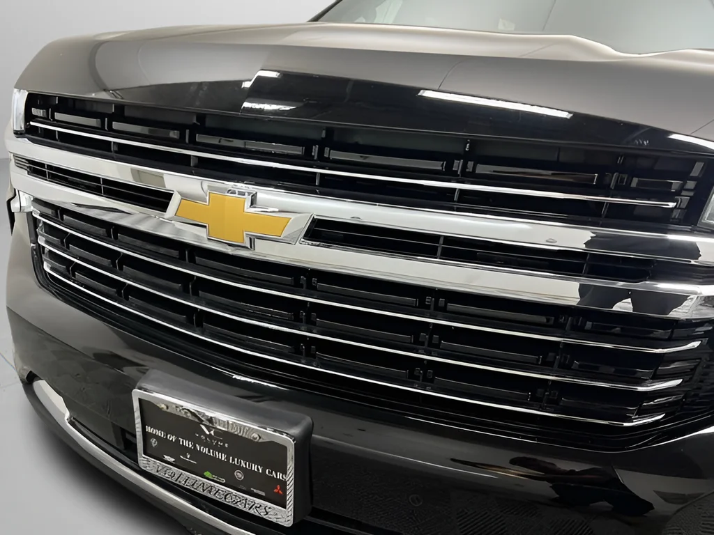 Used 2023 Black Chevrolet LT image 7