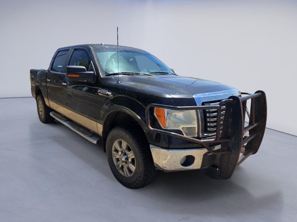 Used 2011 Tuxedo Black Metallic Ford XLT image 6