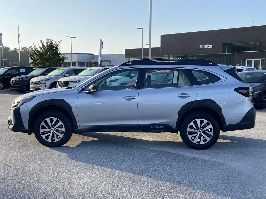 2025 Subaru Outback Base - Photo 24