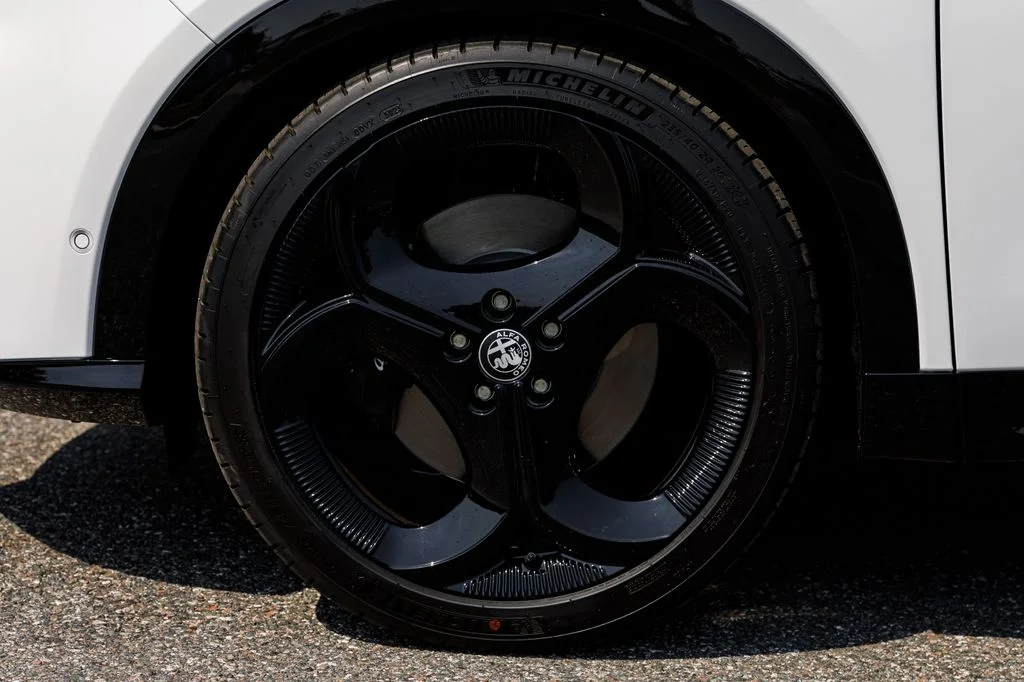 New 2026 White Alfa Romeo Sport Speciale image 37