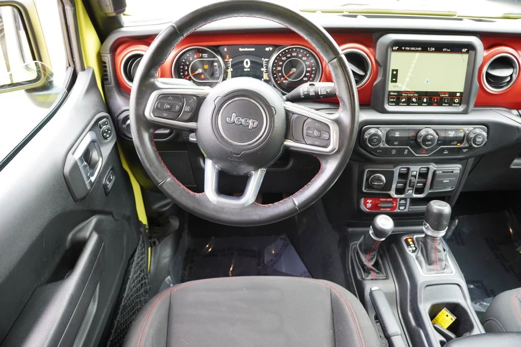Used 2022 High Velocity Clearcoat Jeep Unlimited Rubicon image 21