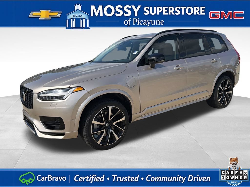 2023 Volvo XC90 T8 Recharge Plus Dark Theme 7-Seater 4WD's photo