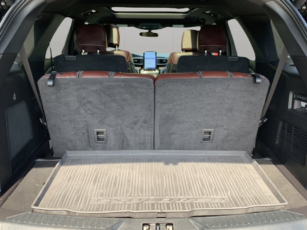 2021 Ford Explorer Platinum - Photo 10