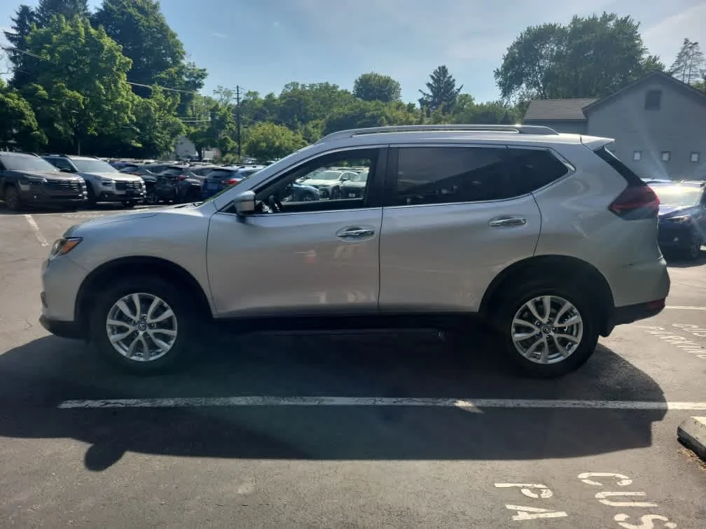 Used 2018 Brilliant Silver Nissan SV image 6