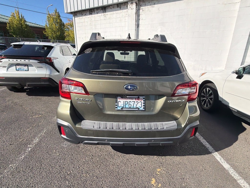 Used 2019 Green Subaru 2.5i image 5
