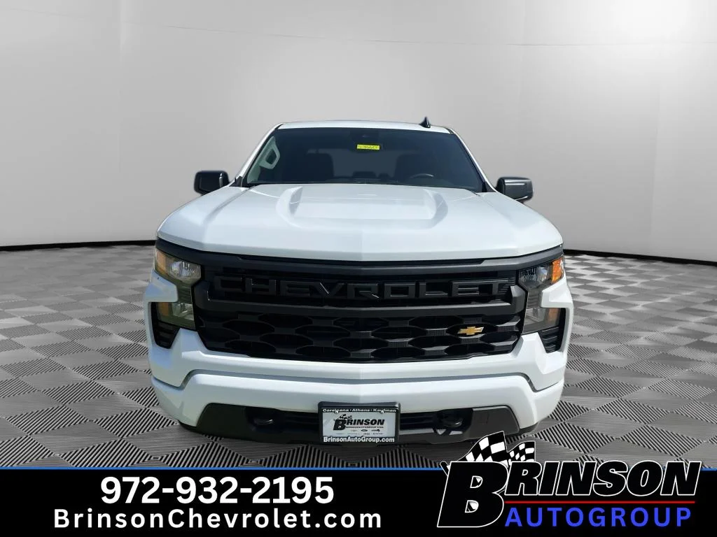New 2026 Summit White Chevrolet Custom image 2