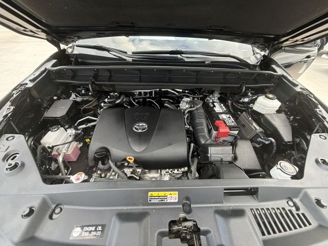 Used 2022 Black Toyota XLE image 34