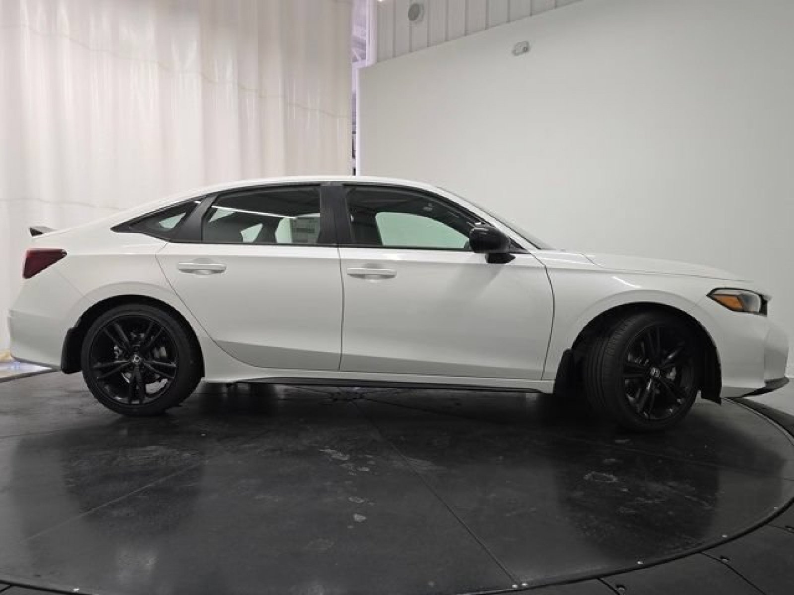 New 2026 Platinum White Pearl Honda  image 29