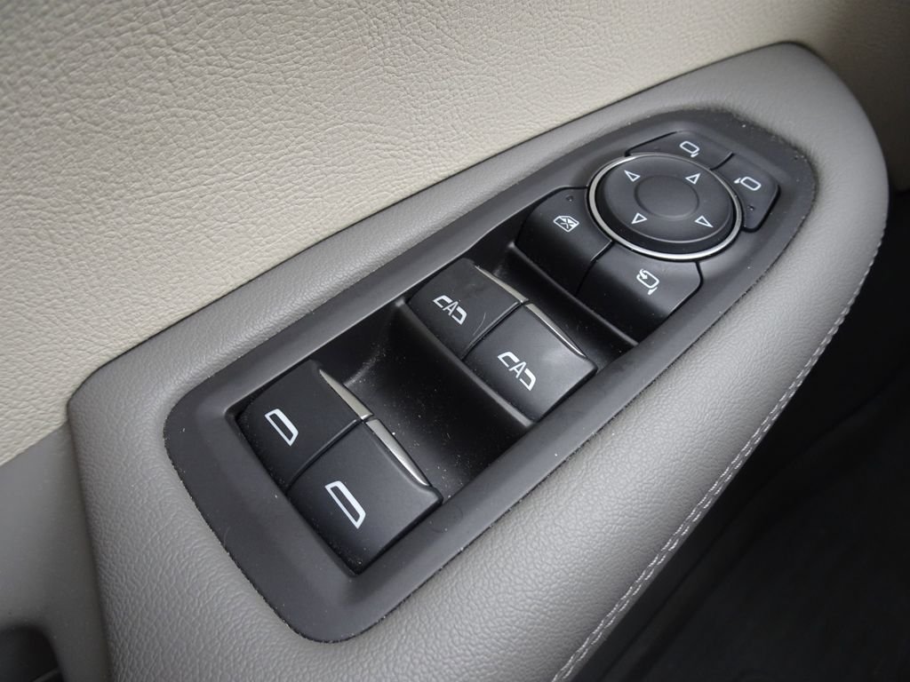 Used 2021 White Cadillac Premium Luxury image 24