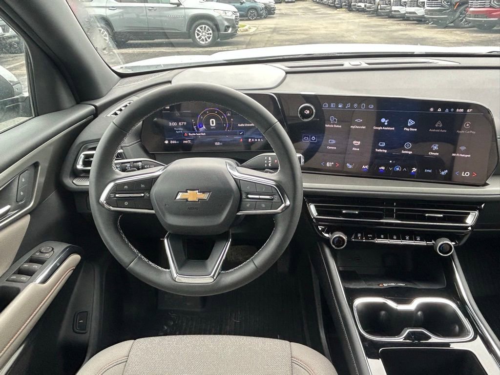 2025 Chevrolet Traverse LT - Photo 16