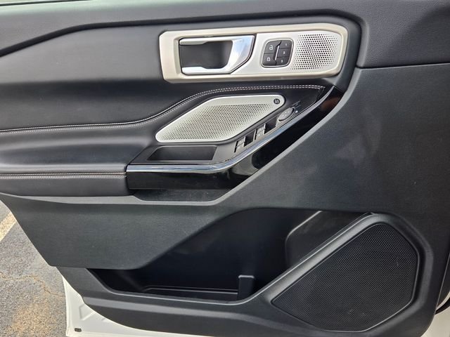 Used 2024 White Metallic Ford ST image 28
