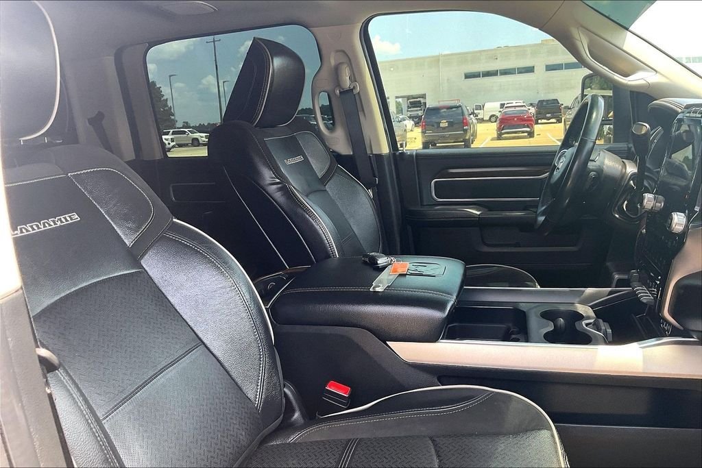 Used 2024 Silver Ram Laramie image 7