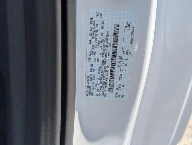 New 2026 Oxford White Ford F-350® XL image 30