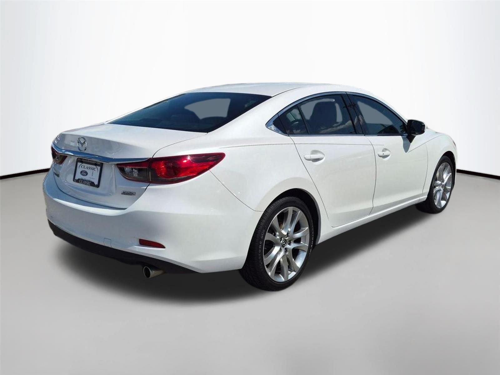 Used 2016 Snowflake White Pearl Mica Mazda i Touring image 5