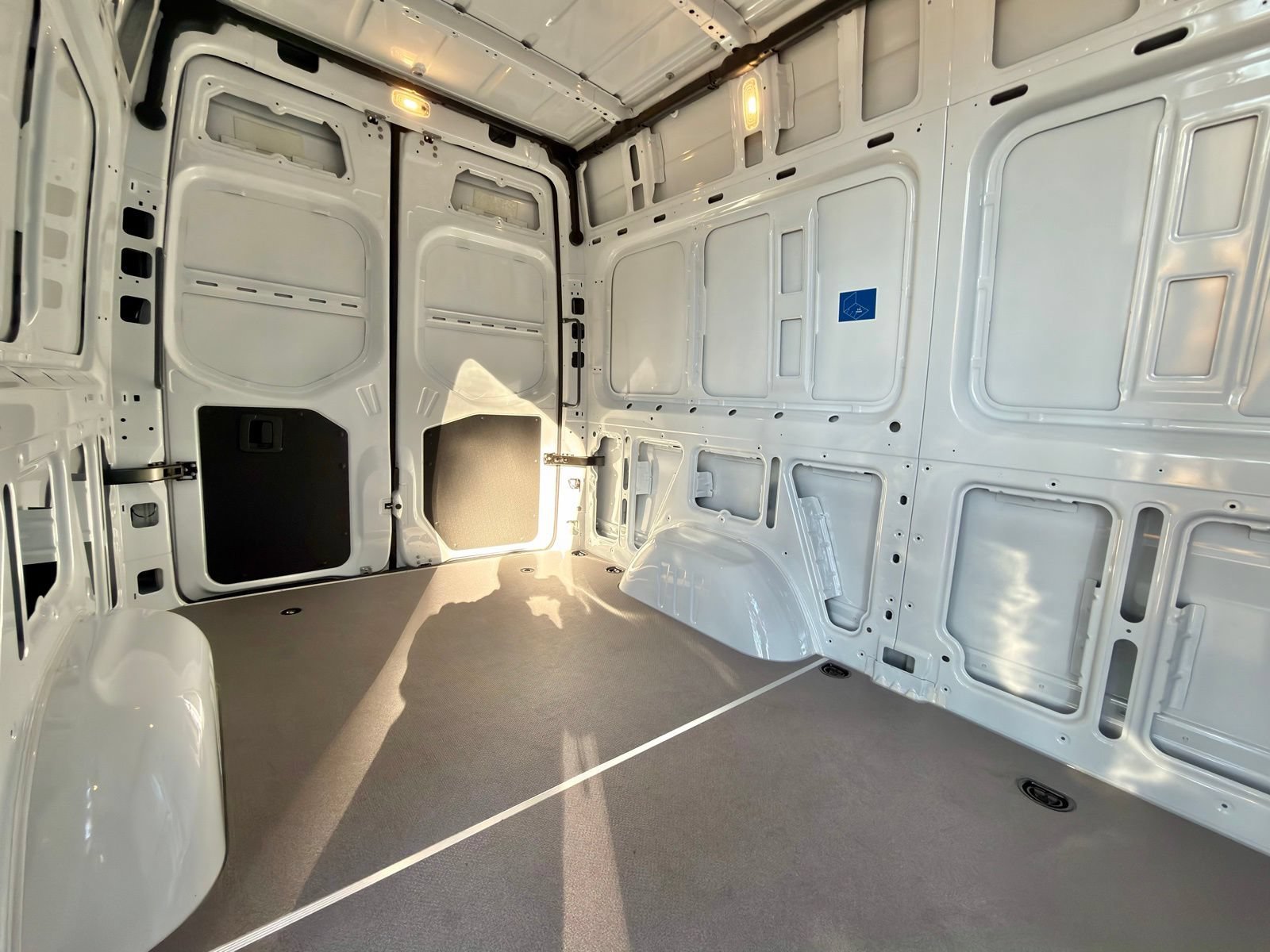 New 2026 Arctic White Mercedes-Benz Cargo 144 WB image 33