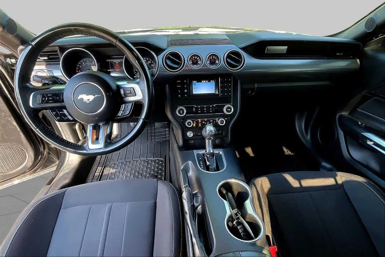 Used 2022 Shadow Black Ford GT image 15