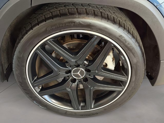 Used 2023 Blue Mercedes-Benz GLB 35 AMG® image 10