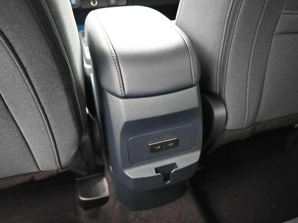 New 2026 Carbonized Gray Metallic Ford XLT image 18