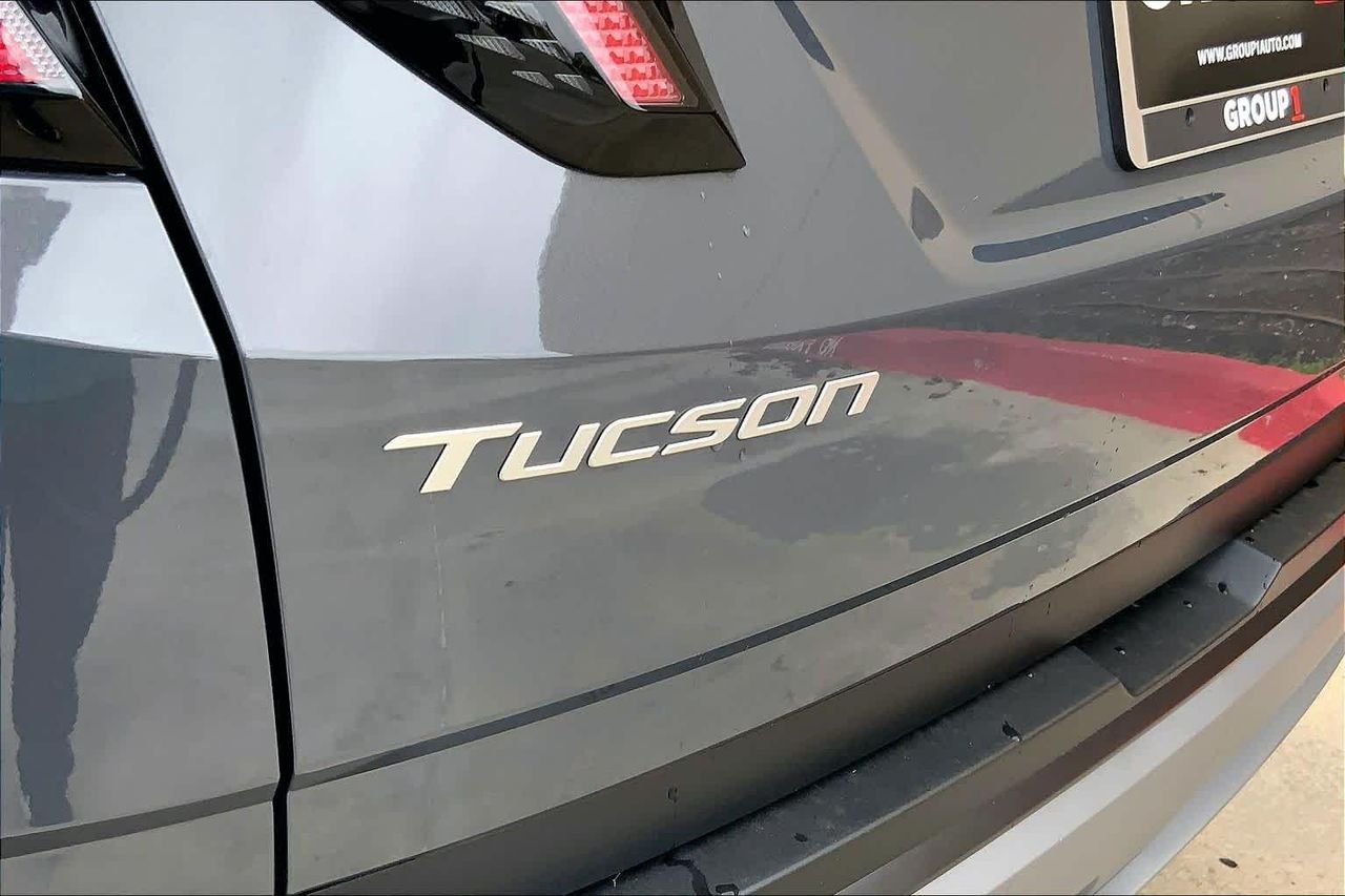 New 2026 Ecotronic Gray Hyundai SEL Premium FWD image 15