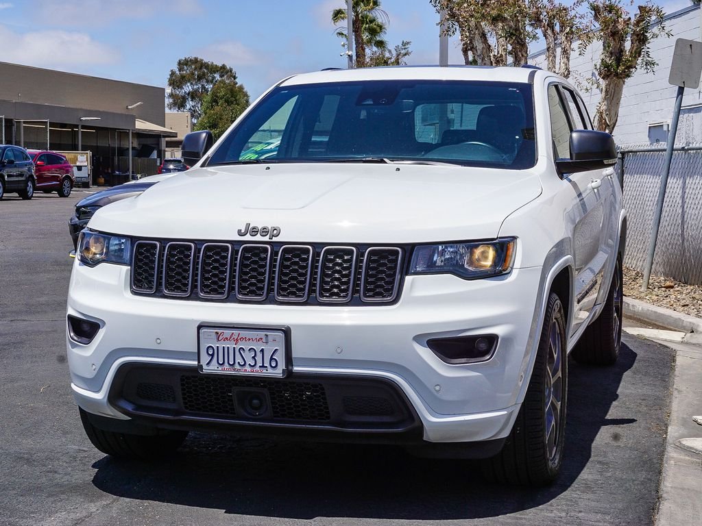 Used 2021 White Jeep Limited image 3