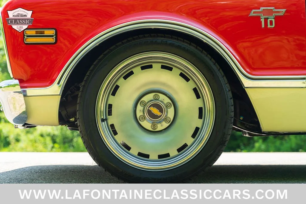 Used 1968 Orange Chevrolet  image 18